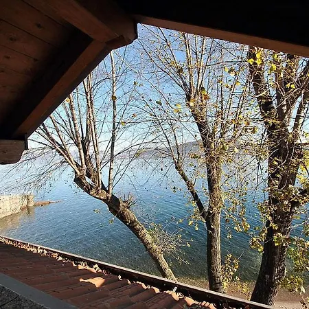 Sleeps 4 Pool Wifi Apartmán *