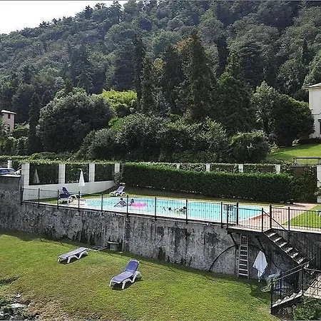 Sleeps 4 Pool Wifi Apartmán