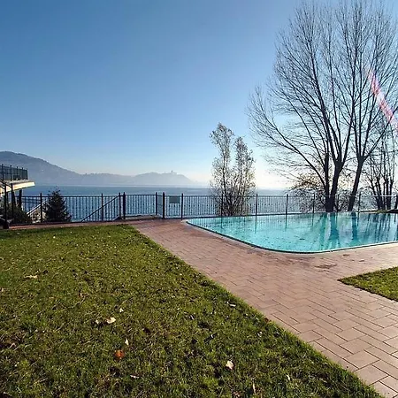 Sleeps 4 Pool Wifi Apartmán *