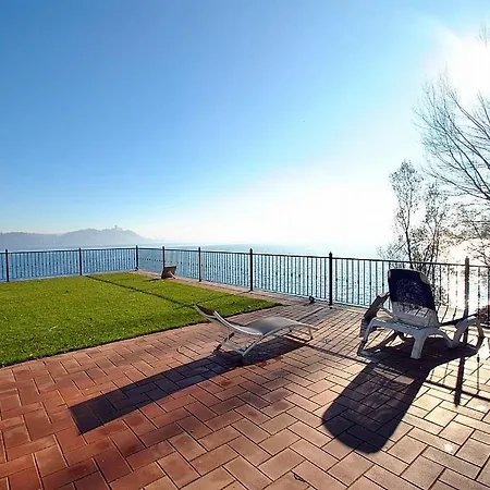 Apartmán Sleeps 4 Pool Wifi Meina